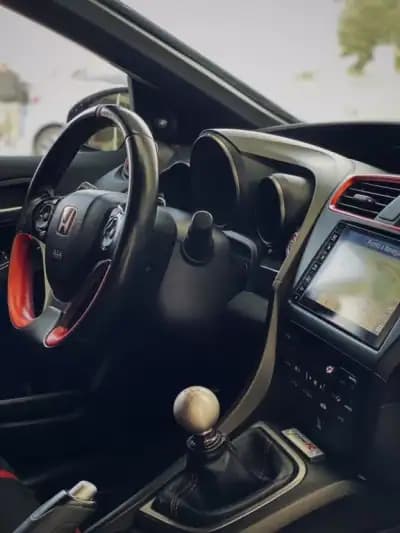 Sell Honda Civic 2016 - 37750 EUR, 118000 km - AUTO.MOTO.pt