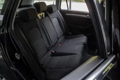 Sell Volkswagen Passat Variant 2017 - 10900 EUR, 290131 km - AUTO.MOTO.pt