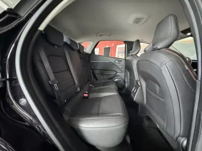 Vendo Renault Captur 2020 - 23990 EUR, 36501 km - AUTO.MOTO.pt