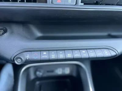 Sell Jeep Avenger 2024 - 23500 EUR, 22679 km - AUTO.MOTO.pt