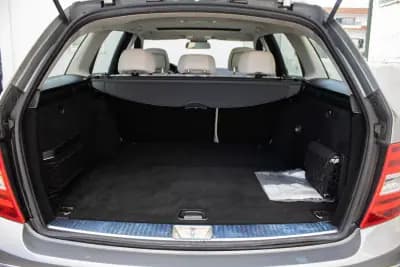 Vendo Mercedes-Benz C 220 2012 - 15990 EUR, 216000 km - AUTO.MOTO.pt