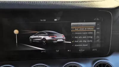 Vendo Mercedes-Benz E 220 2017 - 34999 EUR, 180000 km - AUTO.MOTO.pt