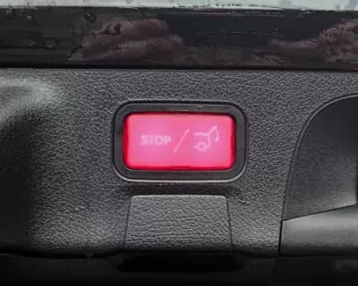 Sell Mercedes-Benz CLA 180 2021 - 28999 EUR, 100000 km - AUTO.MOTO.pt