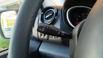 Vendo Nissan NV300 2020 - 20900 EUR, 99900 km - AUTO.MOTO.pt