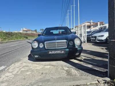 Sell Mercedes-Benz E 220 1997 - 3900 EUR, 500000 km - AUTO.MOTO.pt