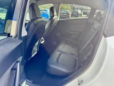 Vendo Tesla Model Y 2022 - 39990 EUR, 59000 km - AUTO.MOTO.pt