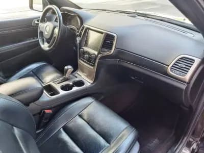 Sell Jeep Grand Cherokee 2016 - 34950 EUR, 135350 km - AUTO.MOTO.pt