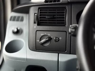 Sell Ford 2007 - 32990 EUR, 99000 km - AUTO.MOTO.pt