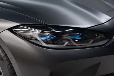 Vendo BMW M4 2021 - 84950 EUR, 54000 km - AUTO.MOTO.pt