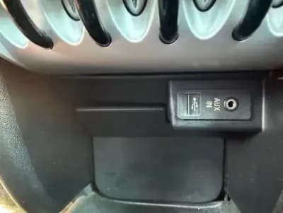 Sell MINI Cooper 2009 - 9500 EUR, 165100 km - AUTO.MOTO.pt