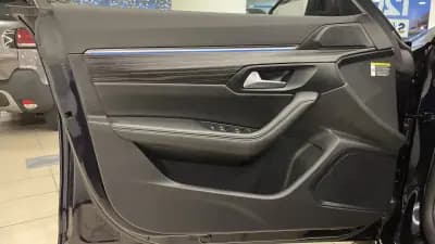 Sell Peugeot 508 SW 2023 - 22990 EUR, 111635 km - AUTO.MOTO.pt