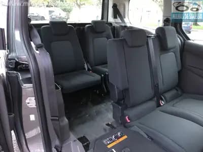 Sell Ford Tourneo Connect 2020 - 19980 EUR, 108000 km - AUTO.MOTO.pt