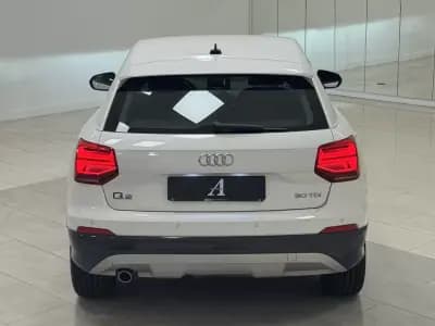 Sell Audi Q2 2020 - 24890 EUR, 95000 km - AUTO.MOTO.pt