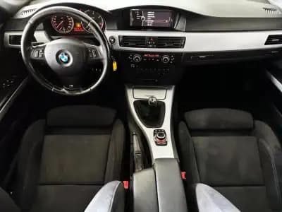 Vendo BMW 316 2010 - 14500 EUR, 225500 km - AUTO.MOTO.pt