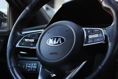 Vendo Kia ProCeed 2020 - 24750 EUR, 137140 km - AUTO.MOTO.pt