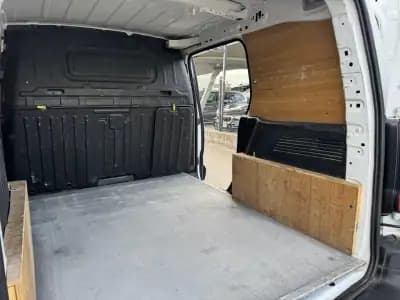 Vendo Peugeot Partner 2019 - 13990 EUR, 150000 km - AUTO.MOTO.pt