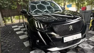 Vendo Peugeot e-2008 2022 - 21900 EUR, 67769 km - AUTO.MOTO.pt