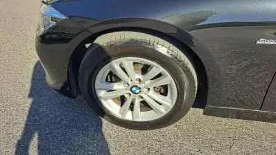 Vendo BMW 320 2018 - 21500 EUR, 131572 km - AUTO.MOTO.pt