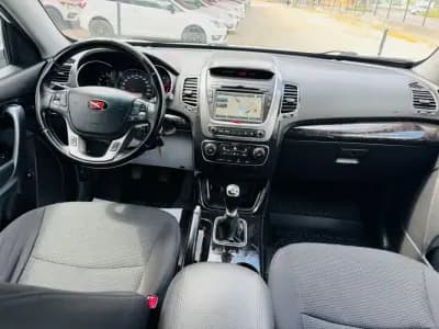 Vendo Kia Sorento 2015 - 18900 EUR, 199000 km - AUTO.MOTO.pt