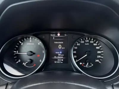 Vendo Nissan Qashqai 2018 - 18990 EUR, 161000 km - AUTO.MOTO.pt