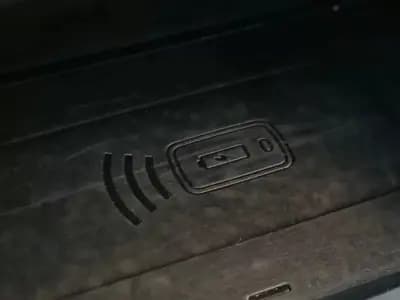 Vendo BMW 330 2021 - 31900 EUR, 156735 km - AUTO.MOTO.pt