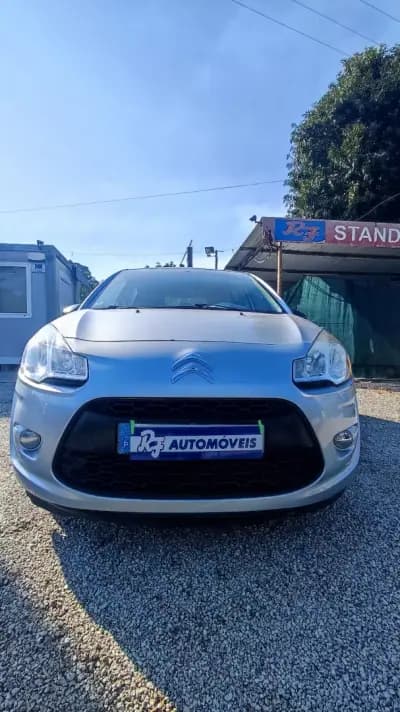 Vendo Citroën C3 2013 - 6897 EUR, 127989 km - AUTO.MOTO.pt