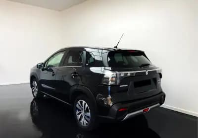Sell Suzuki S-Cross 2023 - 25500 EUR, 26000 km - AUTO.MOTO.pt