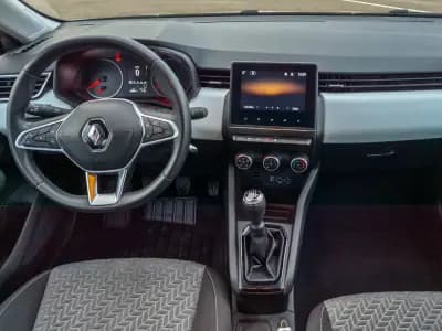 Sell Renault Clio 2022 - 16800 EUR, 55061 km - AUTO.MOTO.pt