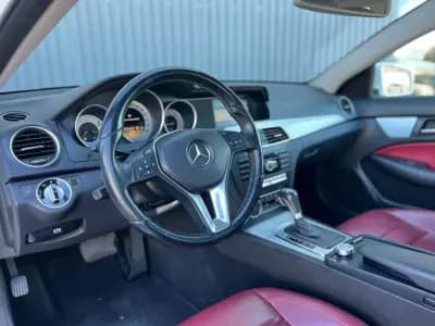 Vendo Mercedes-Benz C 220 2012 - 17500 EUR, 190898 km - AUTO.MOTO.pt