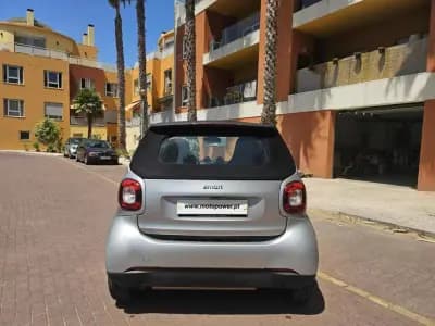 Sell Smart Fortwo Cabrio 2016 - 10780 EUR, 139000 km - AUTO.MOTO.pt