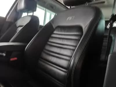 Vendo Volkswagen Passat Variant 2018 - 21990 EUR, 137500 km - AUTO.MOTO.pt