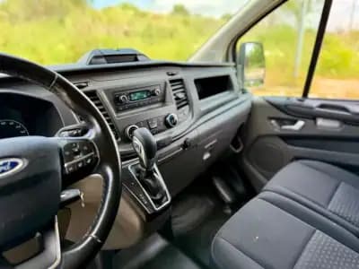 Vendo Ford Transit 2021 - 19965 EUR, 121500 km - AUTO.MOTO.pt