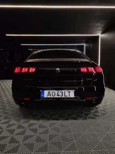 Vendo Peugeot 508 2021 - 24750 EUR, 79874 km - AUTO.MOTO.pt