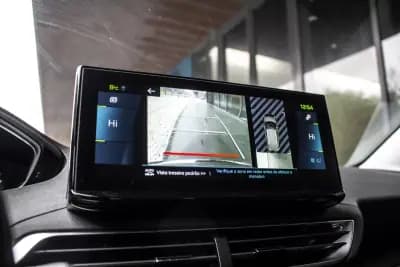 Sell Peugeot 3008 2021 - 19980 EUR, 119707 km - AUTO.MOTO.pt