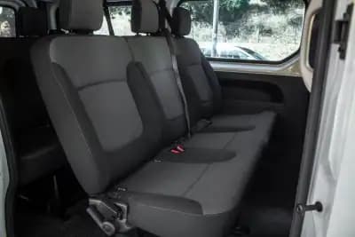 Vendo Renault Trafic 2020 - 30990 EUR, 126359 km - AUTO.MOTO.pt