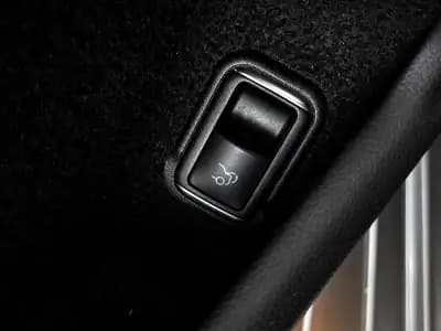 Sell Mercedes-Benz CLS 350 2013 - 26950 EUR, 199000 km - AUTO.MOTO.pt