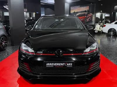 Vendo Volkswagen Golf 2015 - 22990 EUR, 173306 km - AUTO.MOTO.pt