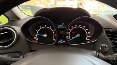 Sell Ford Fiesta 2015 - 8990 EUR, 144693 km - AUTO.MOTO.pt