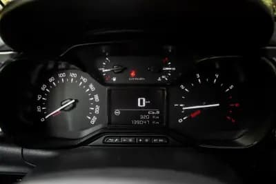 Vendo Citroën C3 2021 - 10750 EUR, 139047 km - AUTO.MOTO.pt