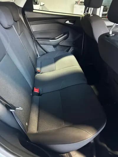 Vendo Ford Focus 2018 - 9900 EUR, 71250 km - AUTO.MOTO.pt