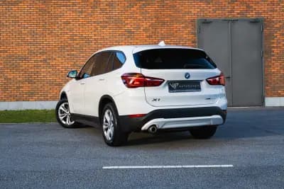 Vendo BMW X1 2022 - 24000 EUR, 107300 km - AUTO.MOTO.pt