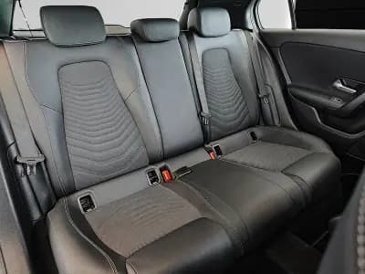 Vendo Mercedes-Benz A 250e 2021 - 26450 EUR, 94000 km - AUTO.MOTO.pt