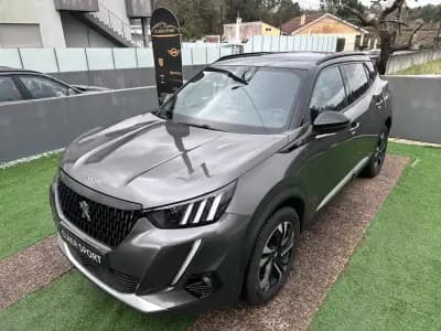 Vendo Peugeot 2008 2021 - 17900 EUR, 95000 km - AUTO.MOTO.pt