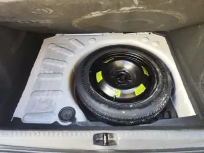 Sell Citroën C4 2015 - 9980 EUR, 157000 km - AUTO.MOTO.pt