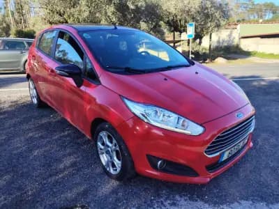 Vendo Ford Fiesta 2016 - 7950 EUR, 186200 km - AUTO.MOTO.pt