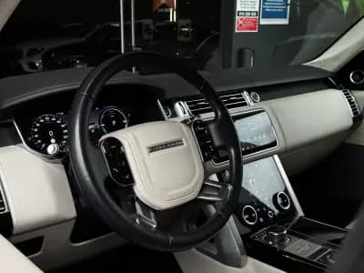 Vendo Land Rover Range Rover 2020 - 79990 EUR, 85300 km - AUTO.MOTO.pt