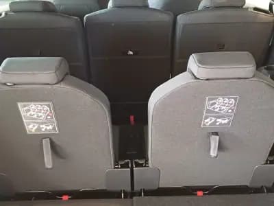 Vendo Peugeot 5008 2023 - 33500 EUR, 16000 km - AUTO.MOTO.pt