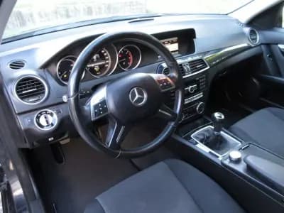 Vendo Mercedes-Benz C 180 2012 - 13490 EUR, 240000 km - AUTO.MOTO.pt
