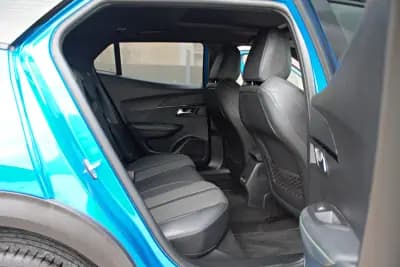 Vendo Peugeot 2008 2022 - 22900 EUR, 31255 km - AUTO.MOTO.pt