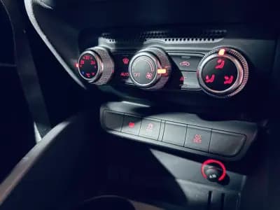 Vendo Audi A1 Sportback 2012 - 12990 EUR, 130169 km - AUTO.MOTO.pt